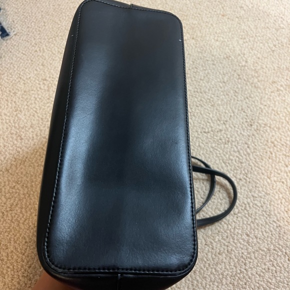 Kate Spade Large Tote - Picture 5 of 6